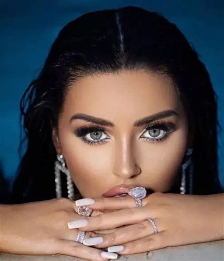 Abigail Ratchford Wiki, Details, Income, Relationship & More