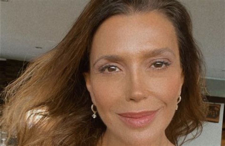 Carolina Arregui in Bathing Suit Sends You a "Tight Hug" — Celebwell