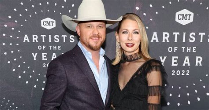 Cody Johnson Net Worth & Earnings (2024)