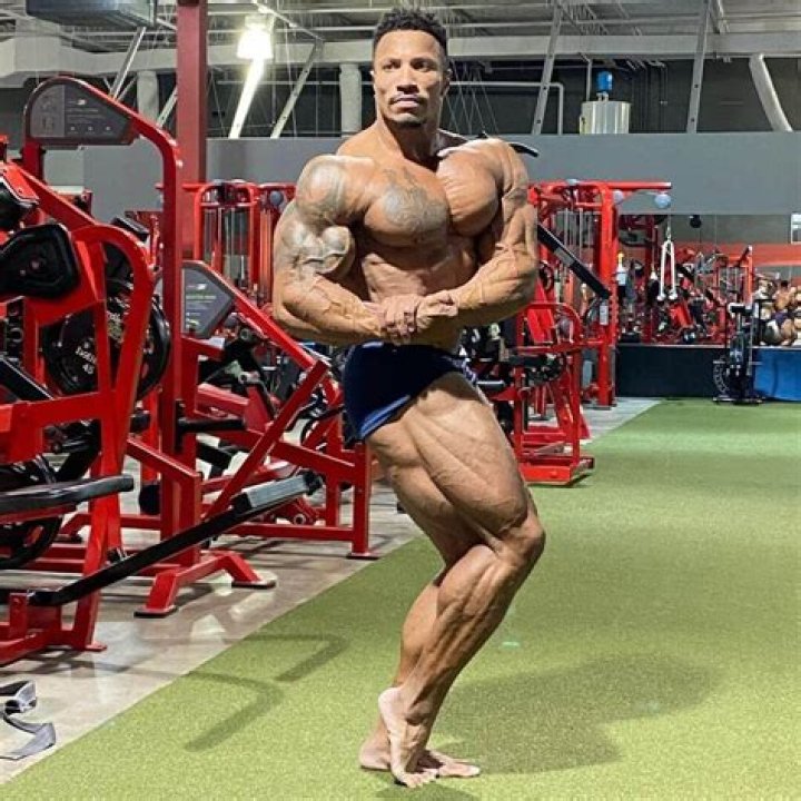 Demi Moore – Height, Weight, Bra Size, Measurements & Bio