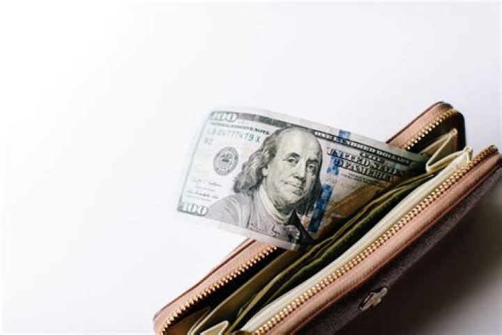 
How Much Money Does Brittany Murphy Make? Latest Income Salary
