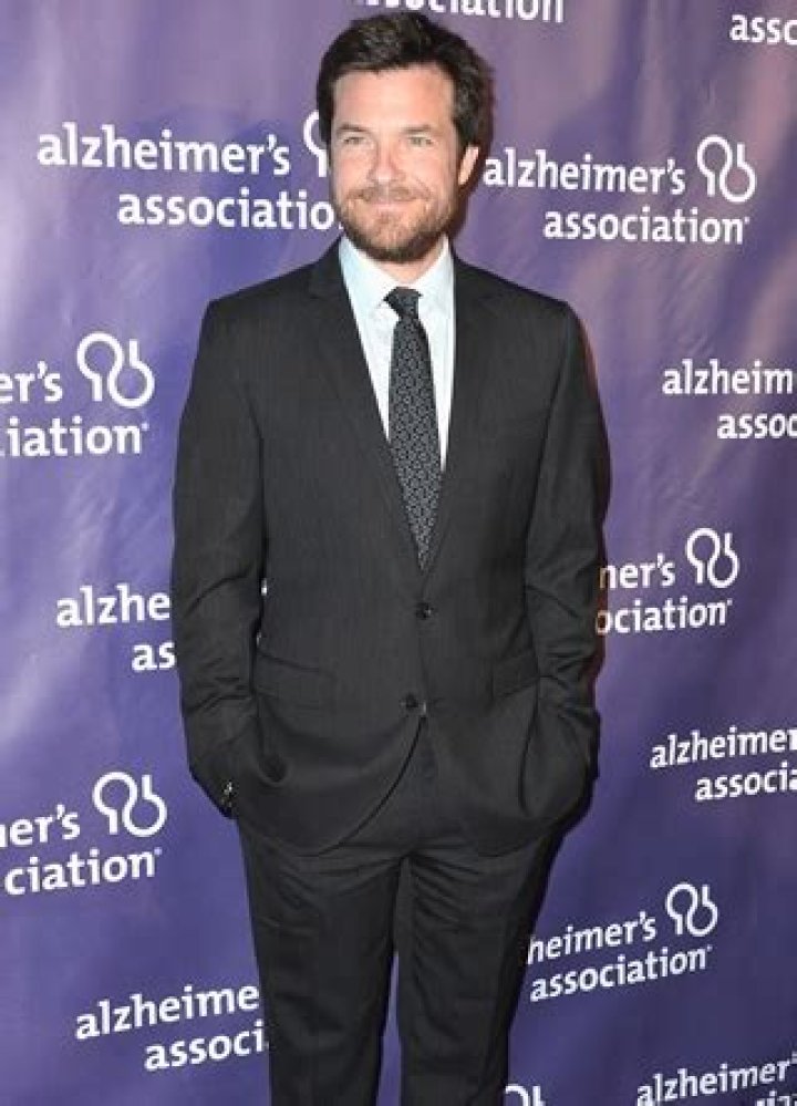 Jason Bateman Body Measurements Height Weight Shoe Size Vital Stats Bio