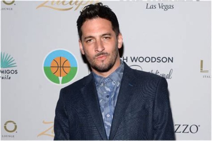 Jon B. Net Worth & Earnings (2024)