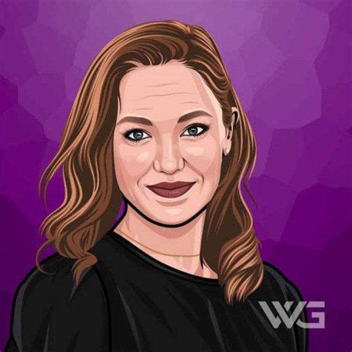 Laura Osnes Net Worth