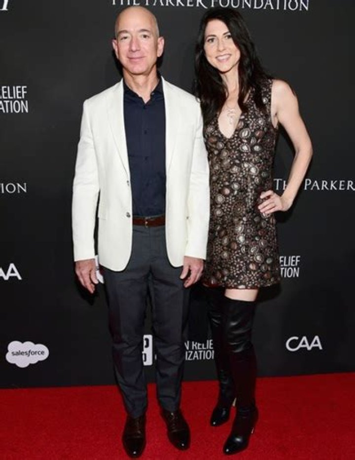 MacKenzie Bezos Height Weight Body Measurements Shoe Size Facts