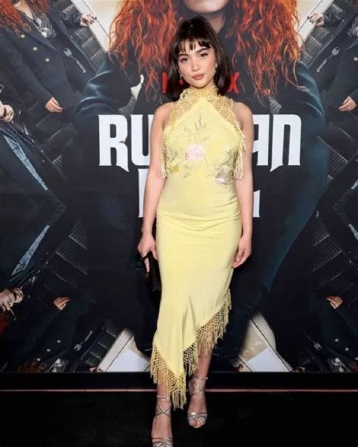 Rowan Blanchard Body Measurements Height Weight Bra Size Vital Stats Bio