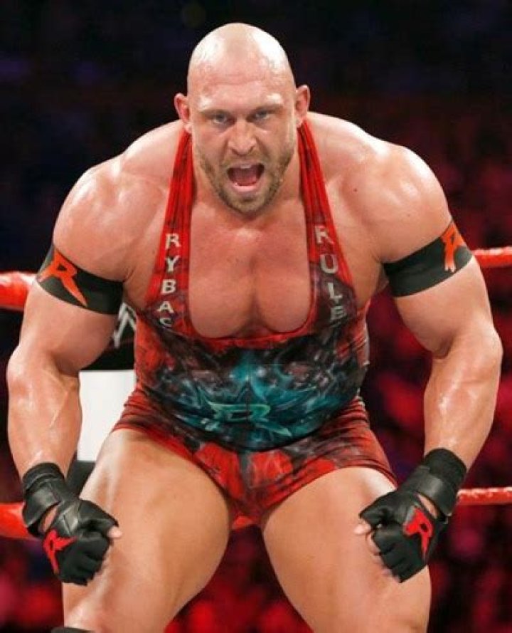 Ryback Height Weight Body Measurements Shoe Size Age Stats Facts Bio