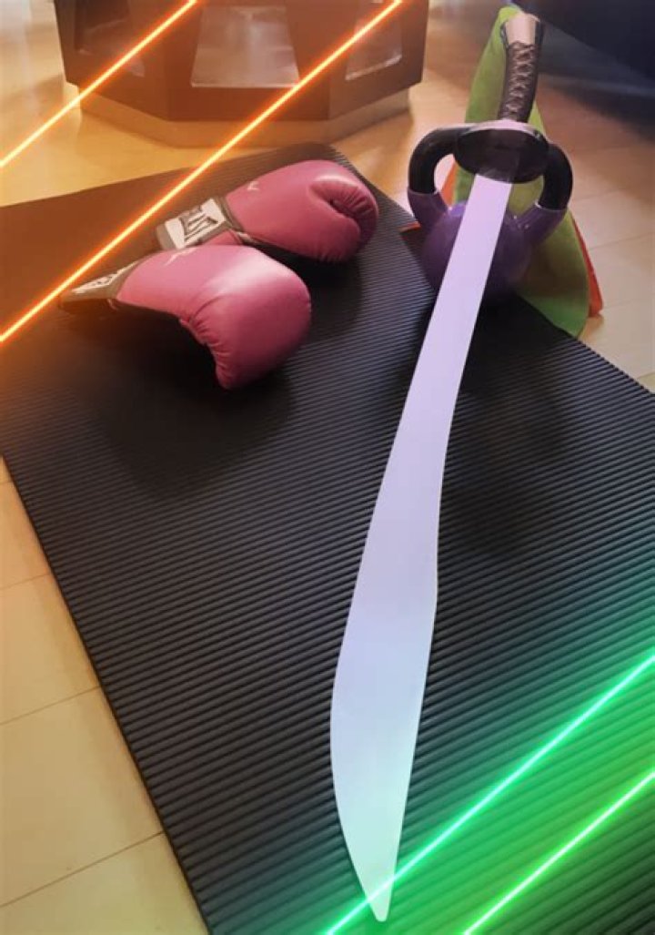 Selina Lo Wiki, Age, Height, Ethnicity, Height, Mother, Father, Net Worth & More